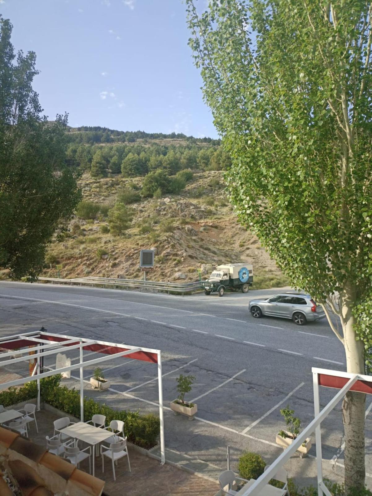 Hostal El Desvio سْييرا نيفادا المظهر الخارجي الصورة